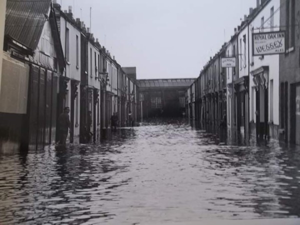 Floods Exmouth 1960